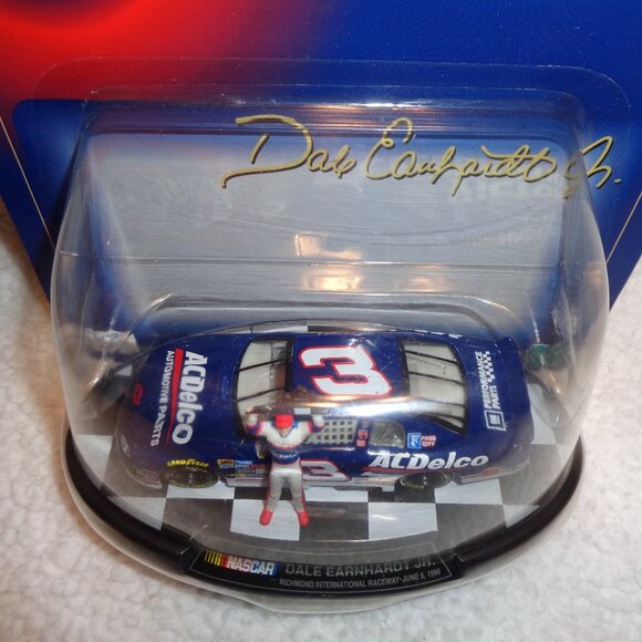 Dale Earnhardt Jr #3 Winner's Circle Victory Celebrations Richmond 1/43 AC Delco - Picture 7 of 9